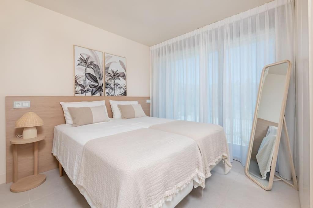 Panoramic Sea Views And Luxury At Velaya Rdr391